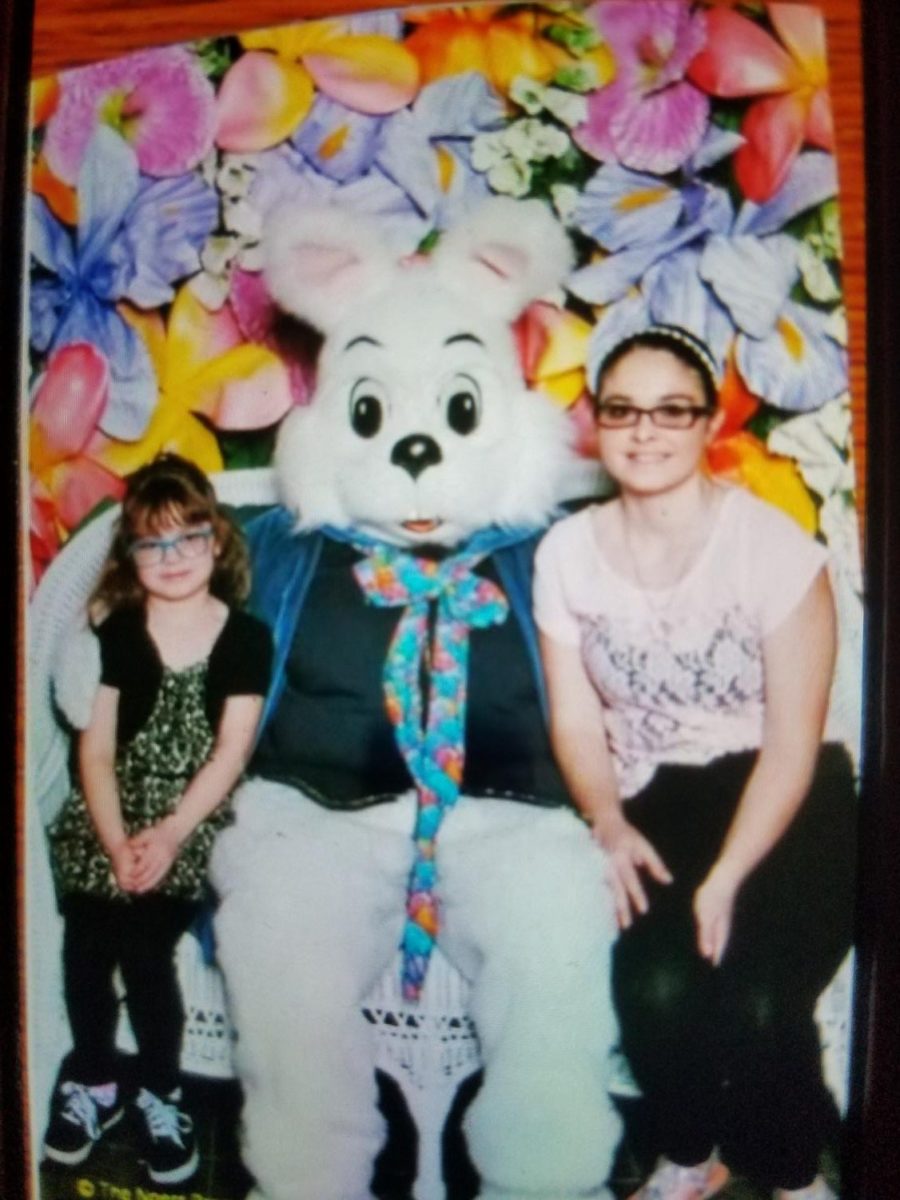 Hali Cortes with her sister in 2015 at the mall taking Easter pictures. 