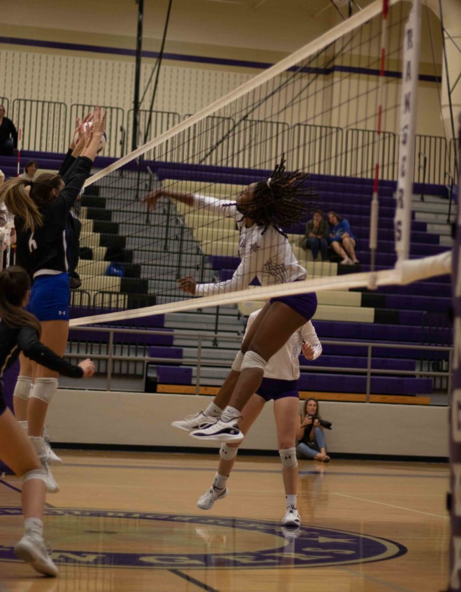 Daija Broadnax with the kill.