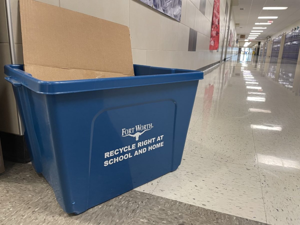 Eco-conscious club offers weekly recycling service to teachers, students
